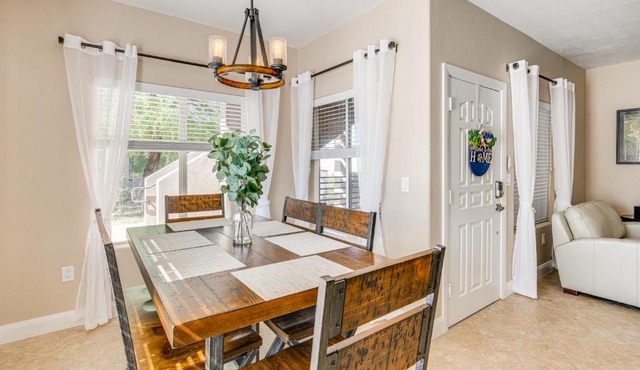 Mesquite Apartment: Walk to Wolf Creek Golf Club!