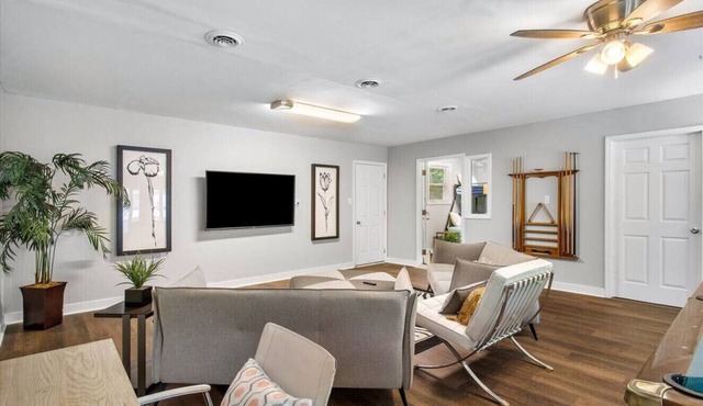 Modern Comforts, Classic Charm: Neighborhood Gem
