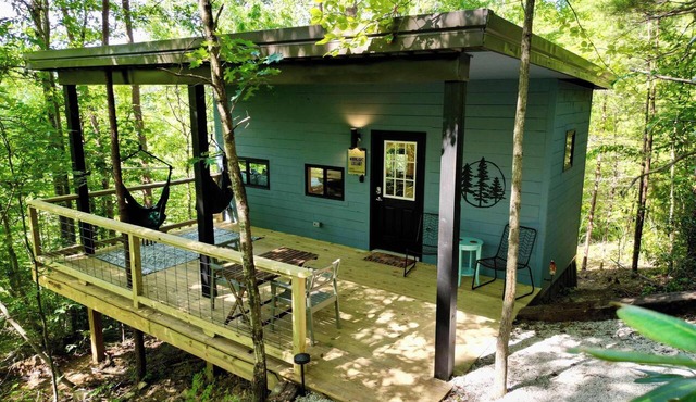 Moonlight Lullaby - Hot Tub - RRG - Brand new 2024 - Located Just 5 Min From Nada Tunnel!