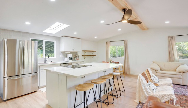 Mtn Views: Bright & Airy Sedona Home!