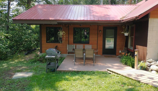 Nestled between Hidden Valley trails and Ely's cute downtown, a perfect homebase in Ely