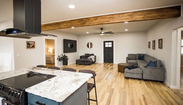 NEW! Peaceful 3-bedroom cabin just minutes from the Buffalo National River