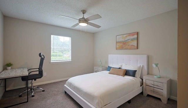 Northtown Apartments 7E I Comfy 2 Bed 2 Bath