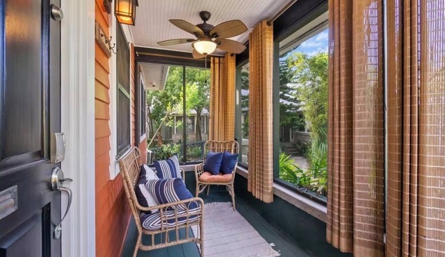 Peaceful 2 bedroom “The Secret Cottage” in historic downtown St. Augustine