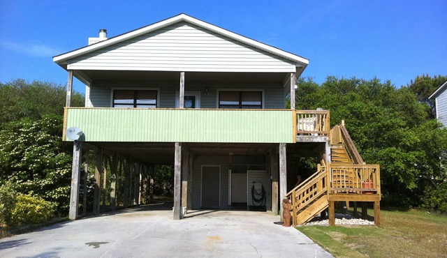 Pet friendly sound side 3 Bdrm/2Bth Non Smoking Beach Box Private Home