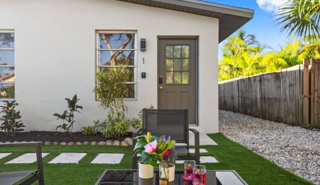 Pineapple Cottage unit 1