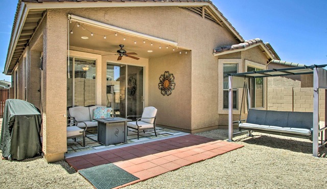 Pool Access! Snowbird Retreat in North Phoenix