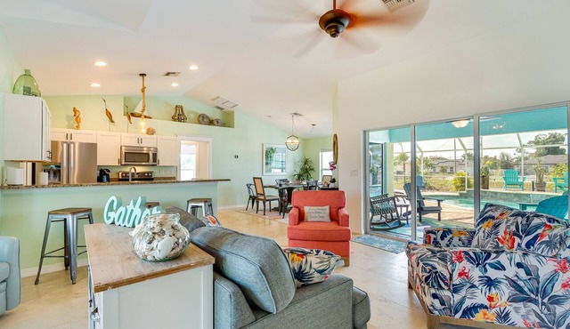Pool w/Waterfall: Colorful Cape Coral Gem!