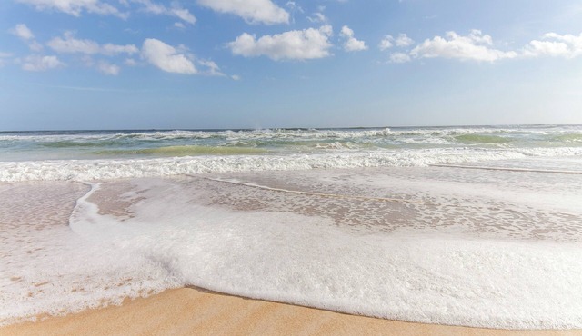 Pounds Cottage by Distinctive Beach Rentals