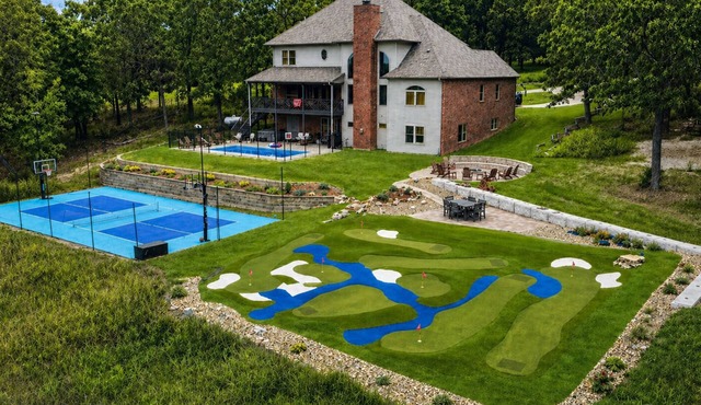 Private Pool, Pickleball Ct, Mini Golf, Fire Pit