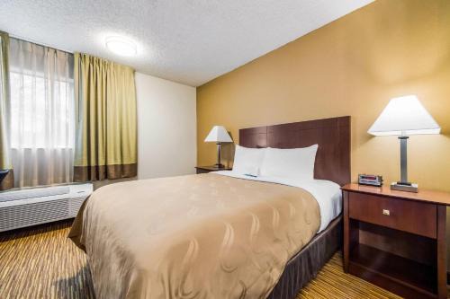 Quality Inn & Suites Lacey Olympia