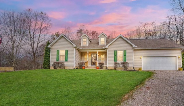 Ranch retreat in the heart of Hocking Hills
