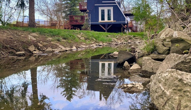 Relaxing Scenic 1 Bedroom Retreat With Private Hot Tub