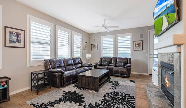 Resort Style in Kierland w/Views
