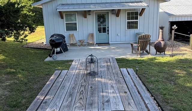River Home& 15 acres with your own beach next to Hodgson Mill.