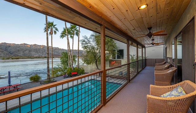 Riverfront Home w/Beach & Pool - Club 333