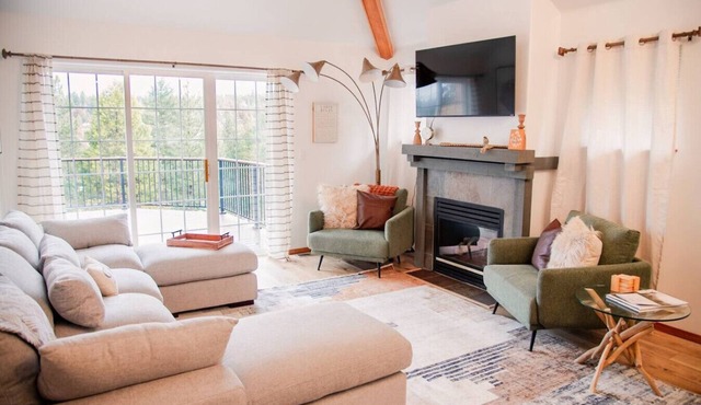 Sage & Pine Modern Townhome
