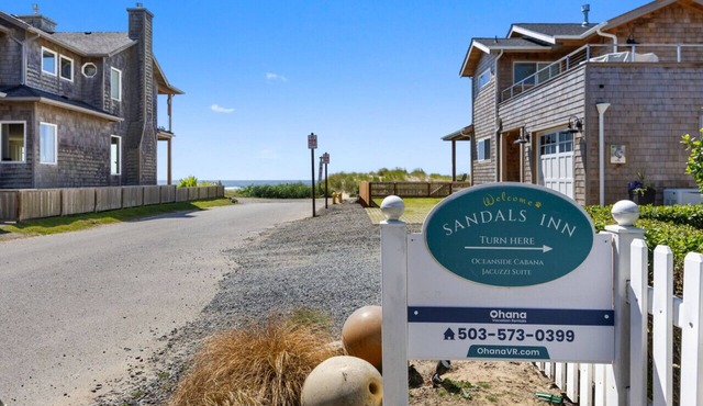 Sandals Inn Spa Suite & Cabana: Steps to Beach | Dog-Friendly