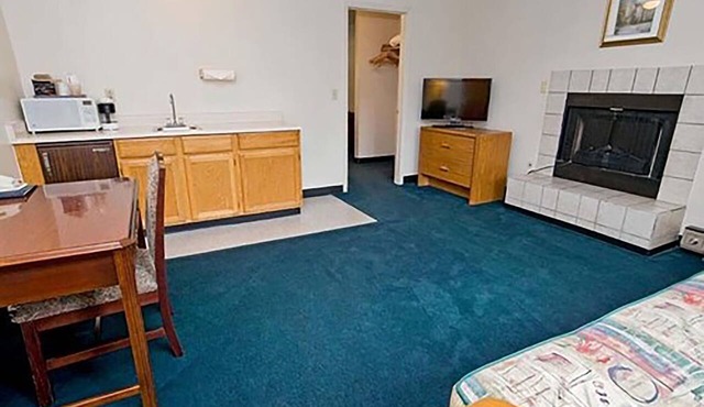 Sequim Bay Lodge