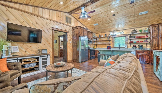 Setting Sun’ Eagletown Gem: Real-Log Cabin!