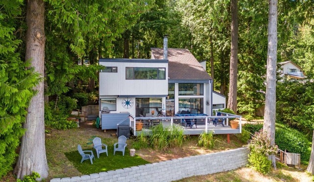 Sound & Cedar PNW Escape w/Unbeatable Views