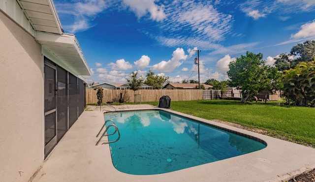 Spacious Backyard & Pool Retreat - 5 Mins to Beach
