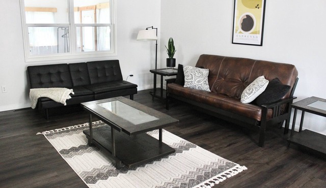 Spacious Home Close to FLW