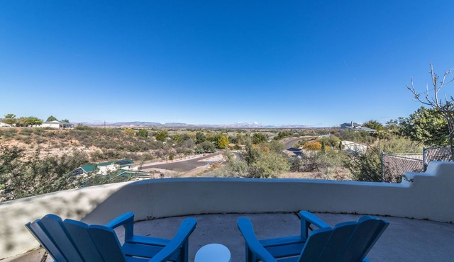 Spacious home w/Sedona views