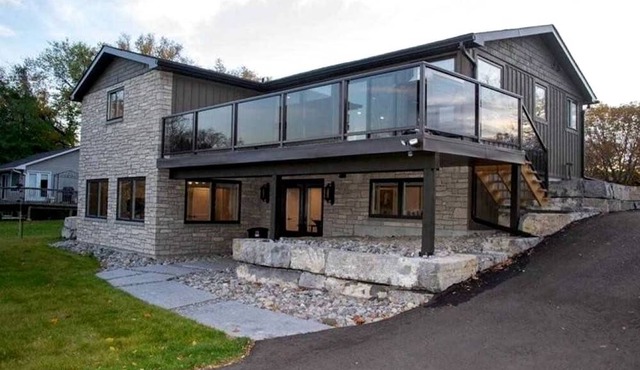 Spacious Lakefront Cottage with Private Boat Launch on Chemong Lake, Near Peterborough, Ontario in Harcourt