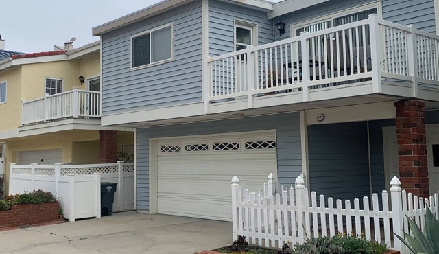 Steps to Sand. Steps to Harbor. Endless Memories 4-bedroom, 3-bath comfortably sleeps up to 8 guests, making it ideal for families, couples, or friends seeking a coastal getaway.