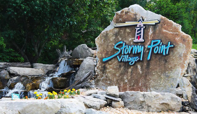 Stormy Point Village Cozy 3-bedroom Cottage for 8!