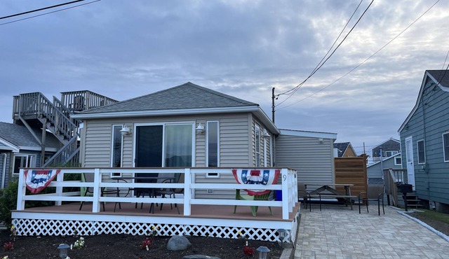 Summer, Winter rental with private beach
