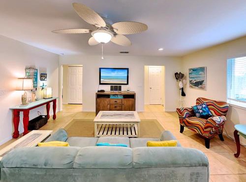 Sun Kissed Cottage