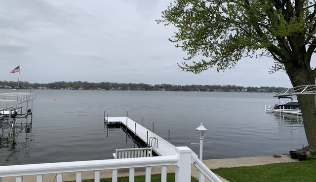 Syracuse lake front