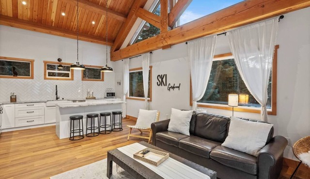 The Timber House Boutique Bungalow