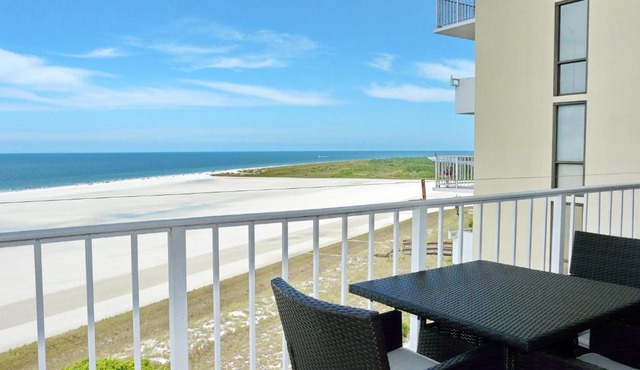 Tradewinds 1003