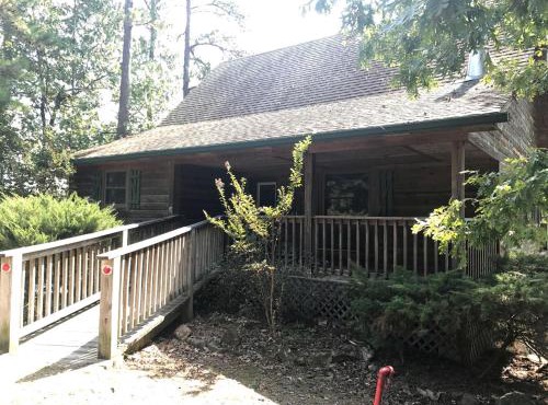 Tranquil Cottage with Pool and Spa Perfect for Lake Activities in Mount Ida, Arkansas