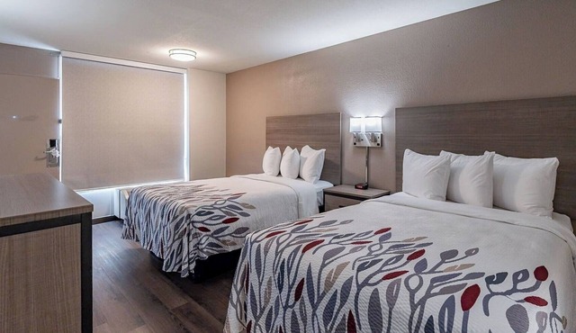 Two Queen Duo—Spacious, Comfortable & Great for Multi-Room Travel