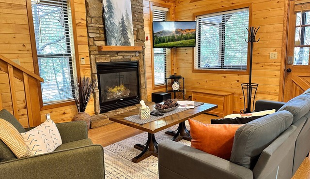Whispering Pines | Updated, Hot tub, Pet-friendly