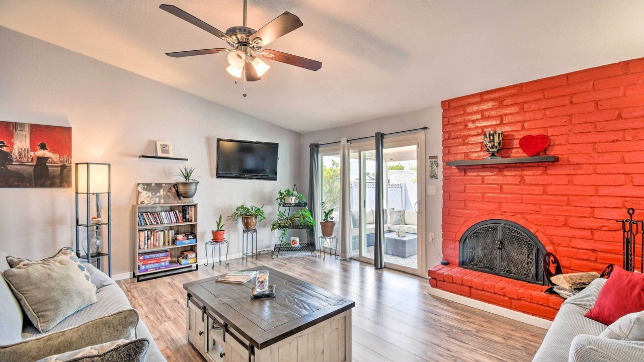 Photo of Livingroom in Maryvale