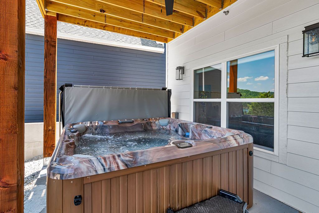 Photo of Outdoor in Hollister