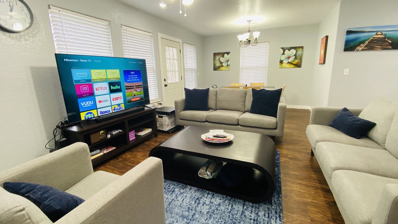 Photo of Livingroom in Bentonville