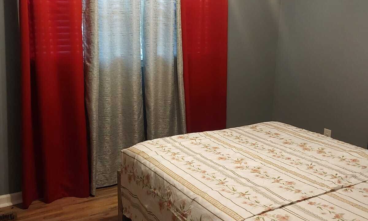 Photo of Bedroom in West Wytheville