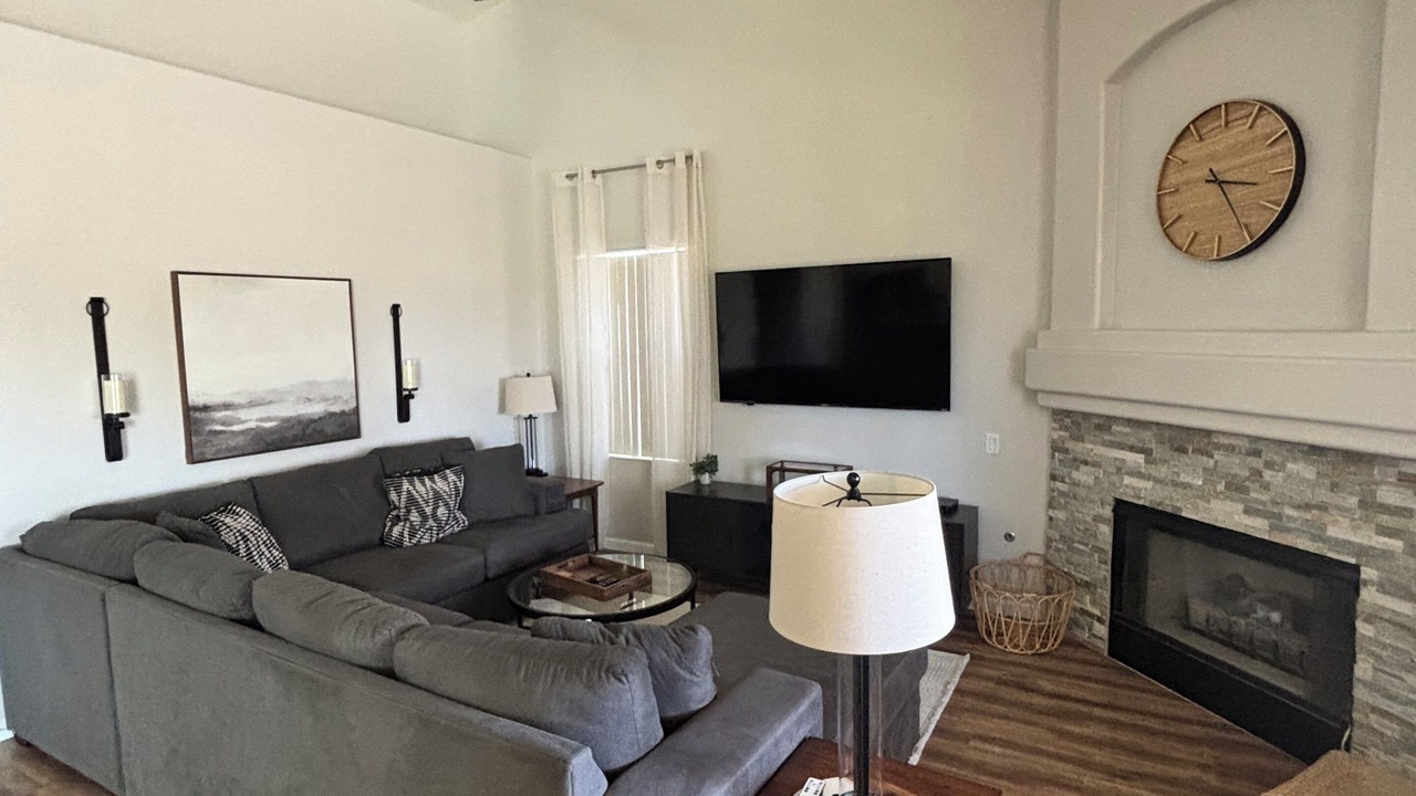 Photo of Livingroom in Cortaro