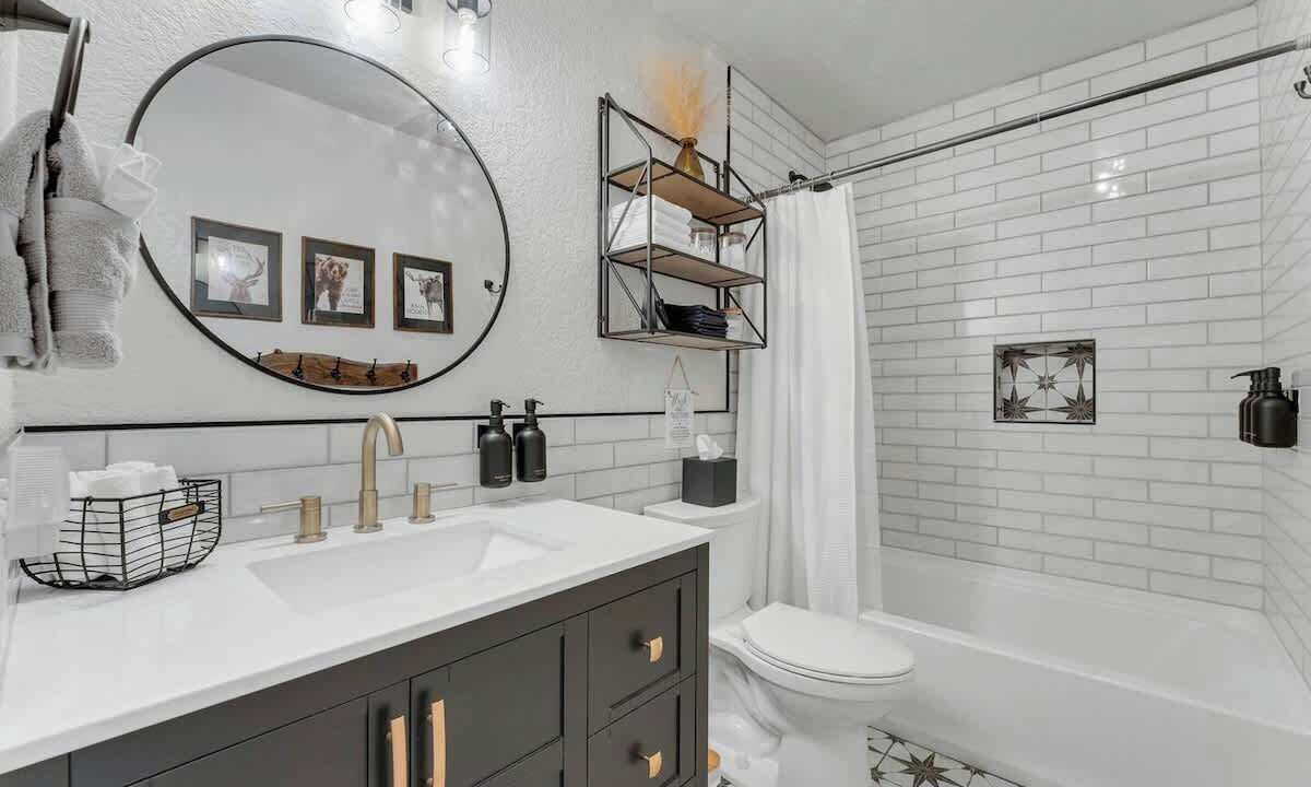 Photo of Bathroom in Kachina Village