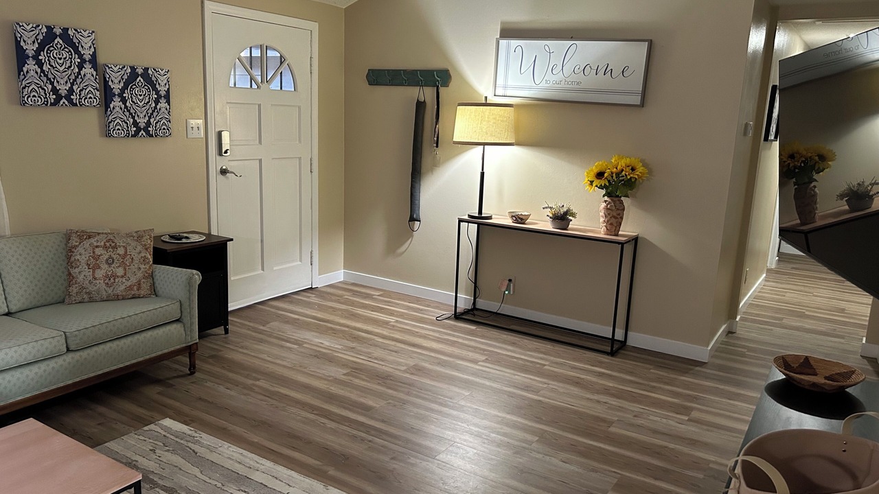 Photo of Livingroom in Santa Paula